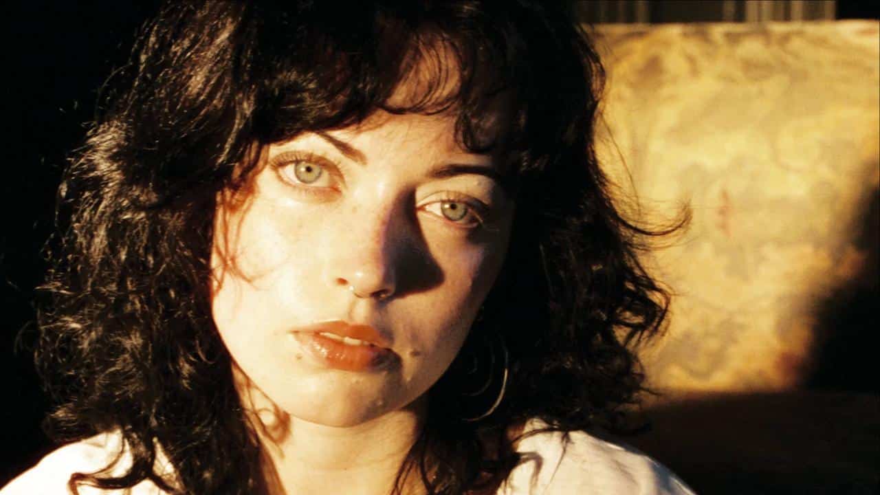 “Ella es el futuro”: Violet Grohl (19) firma con Republic Records y arranca su carrera en solitario